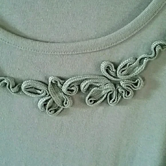 Cold Water Creek top - Picture 3 of 7